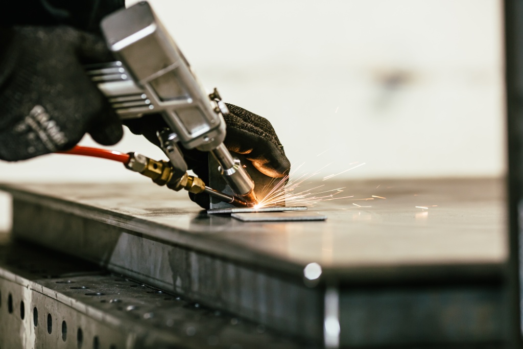 Сварка металлоконструкций.JPG