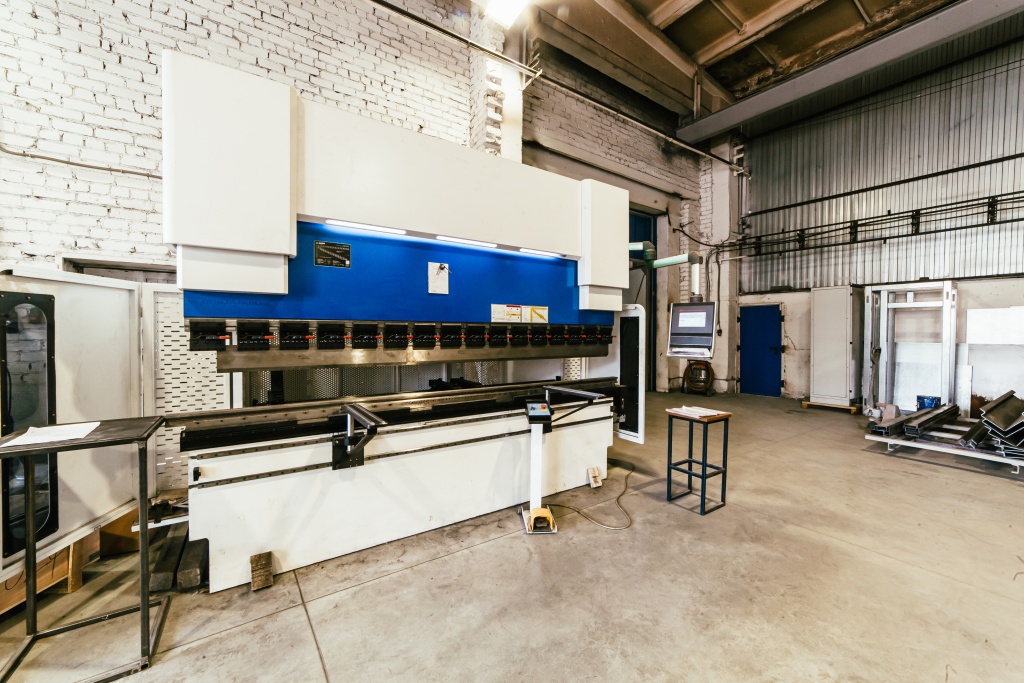 Гибка листового металла 2.JPG